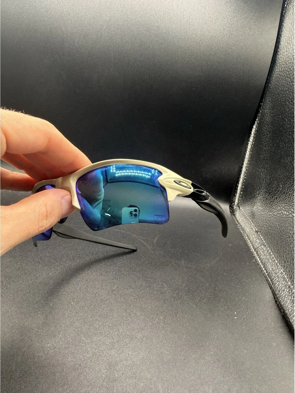 Oakley Flak 2.0 Desert Tan/Matte Black w/Prizm Sapphire Lenses